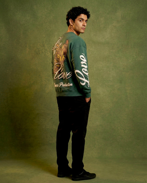 Green love sweatshirt