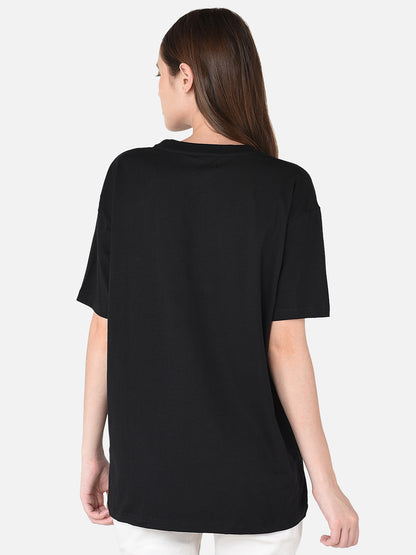 Textured Lip T-shirt